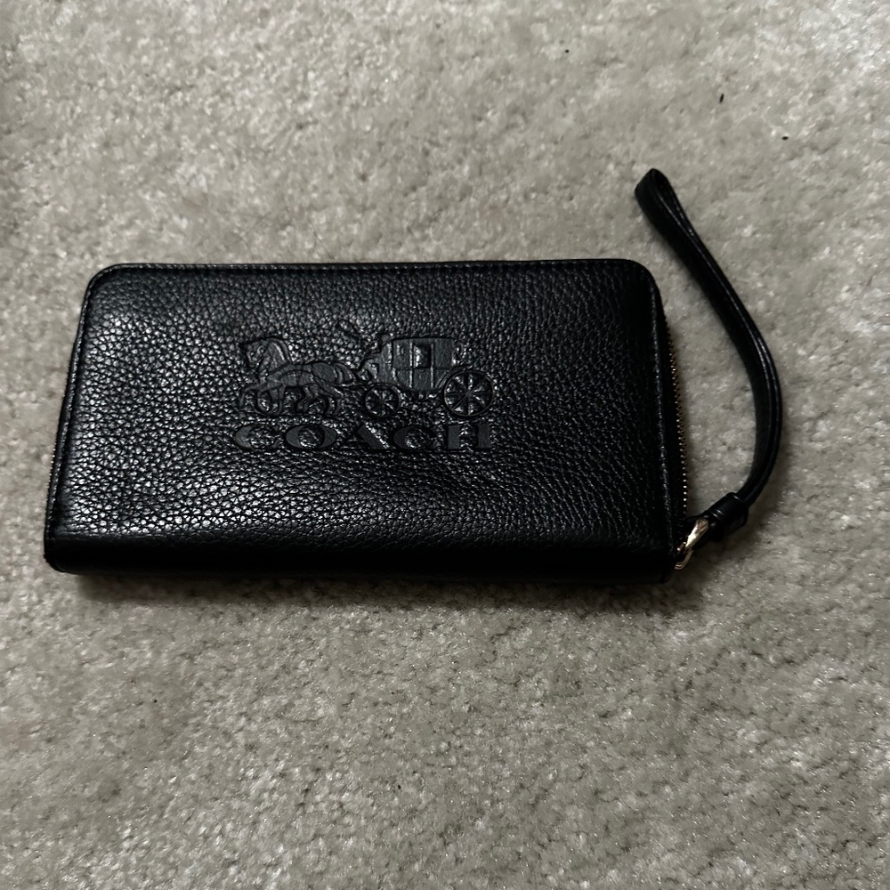 Coach Women's Long Zip Around Wallet